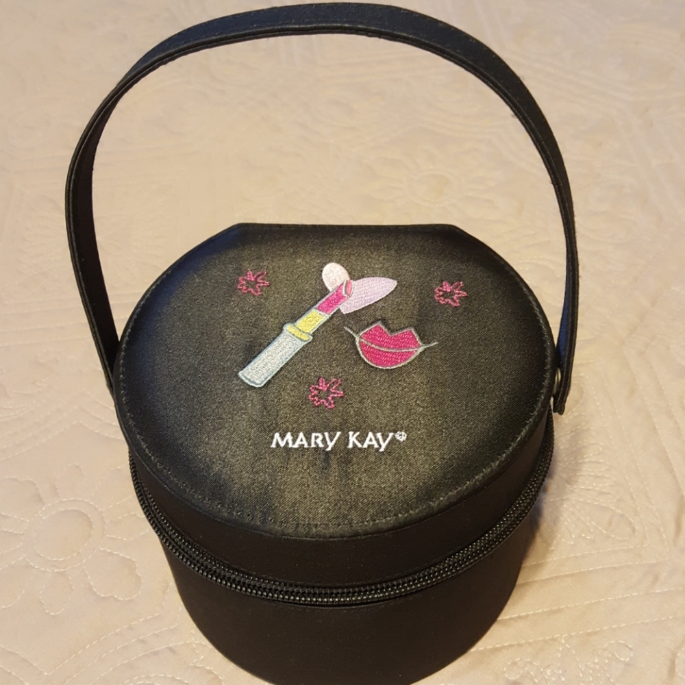 NIP MARY KAY Lipstick Purse